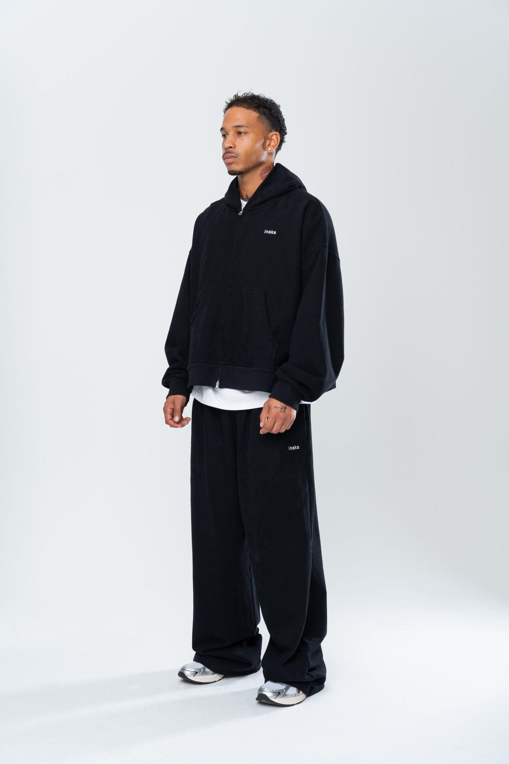 BASICS DOUBLE ZIP HOODIE - BLACK - Image 3