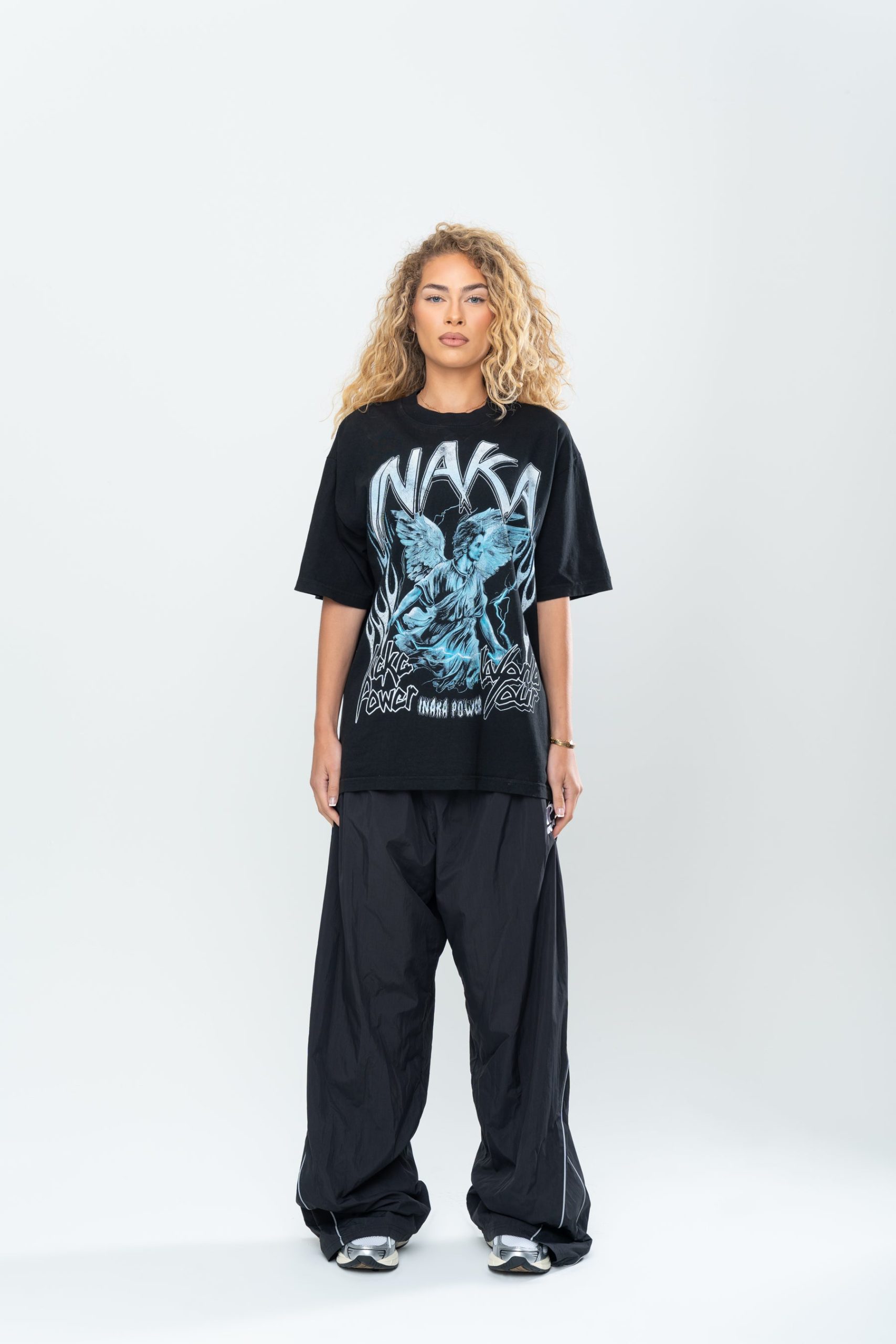 INAKA SAINT TOUR TEE - BLACK - Image 9