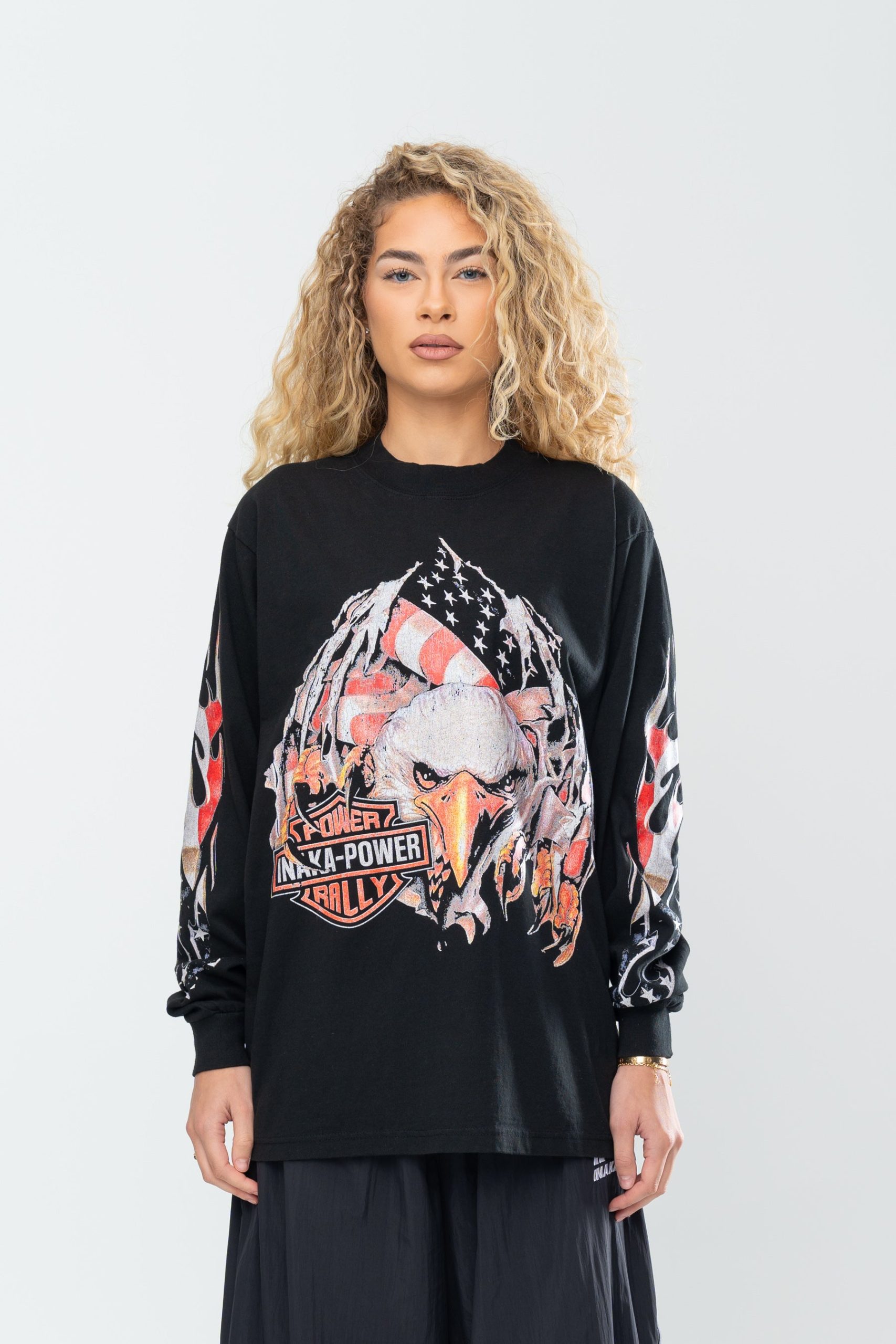 INAKA AMERICANA LONG SLEEVE - BLACK - Image 4