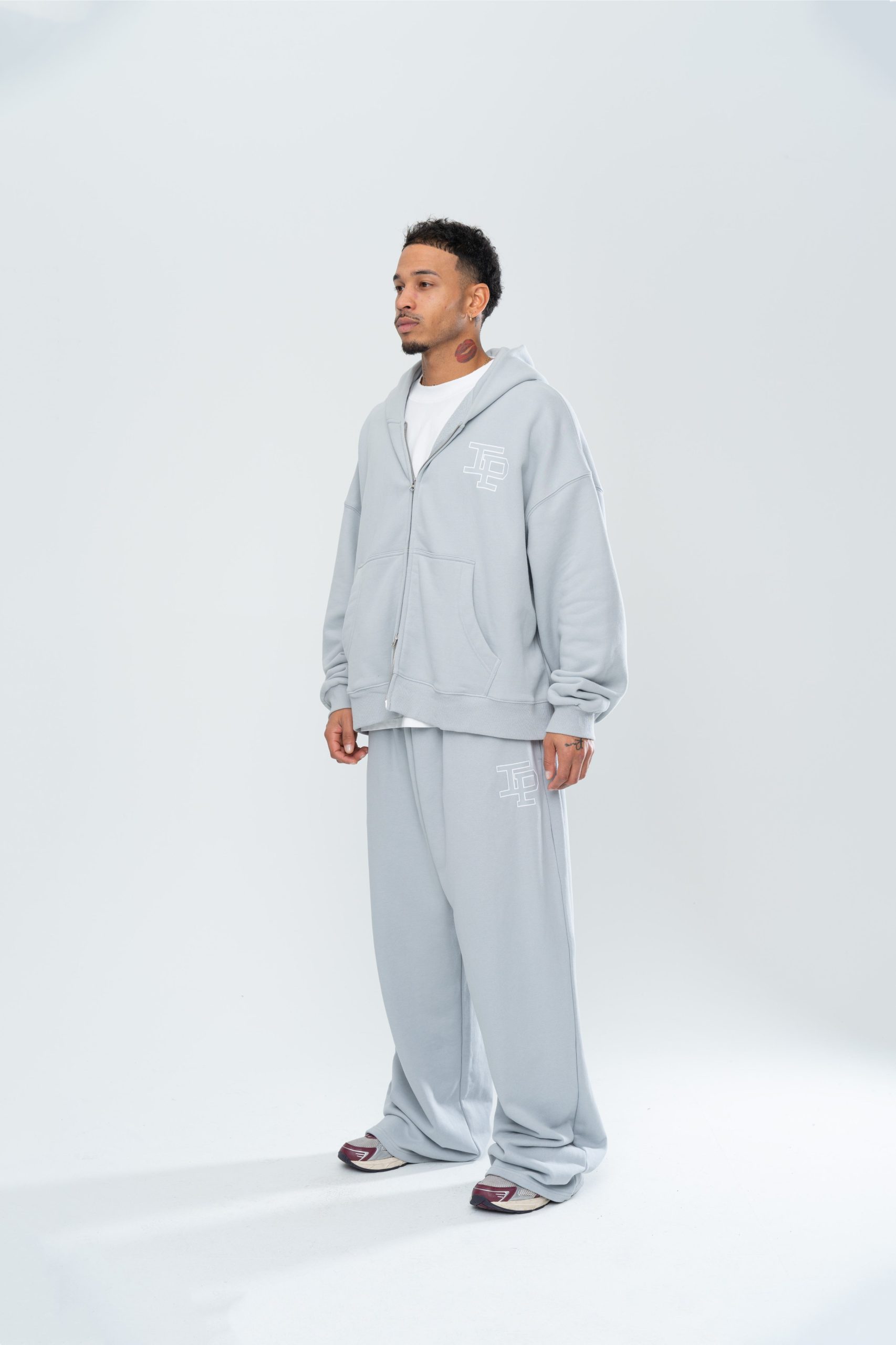CLASSIC DOUBLE ZIP HOODIE - GREY - Image 3