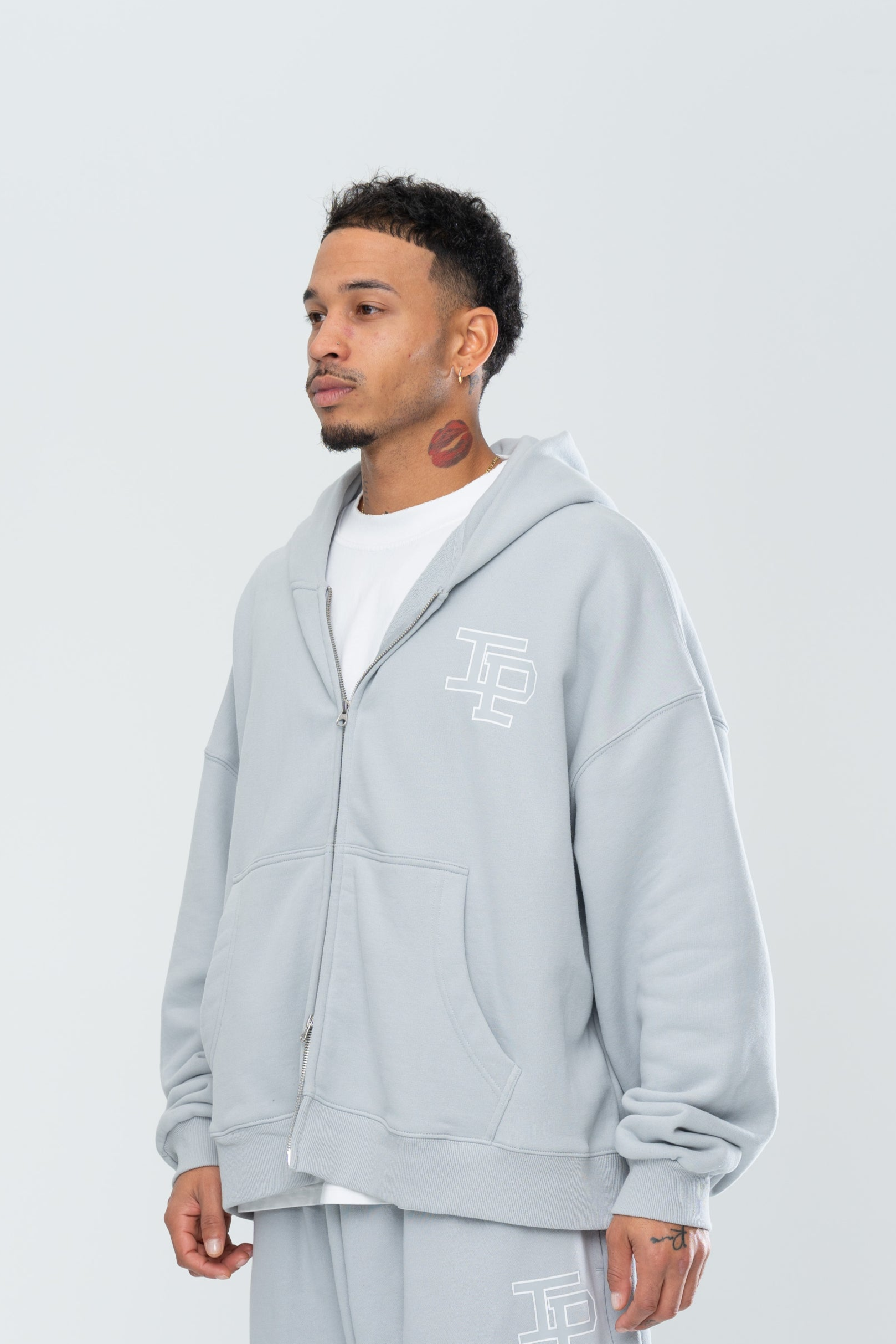 CLASSIC DOUBLE ZIP HOODIE - GREY - Image 6