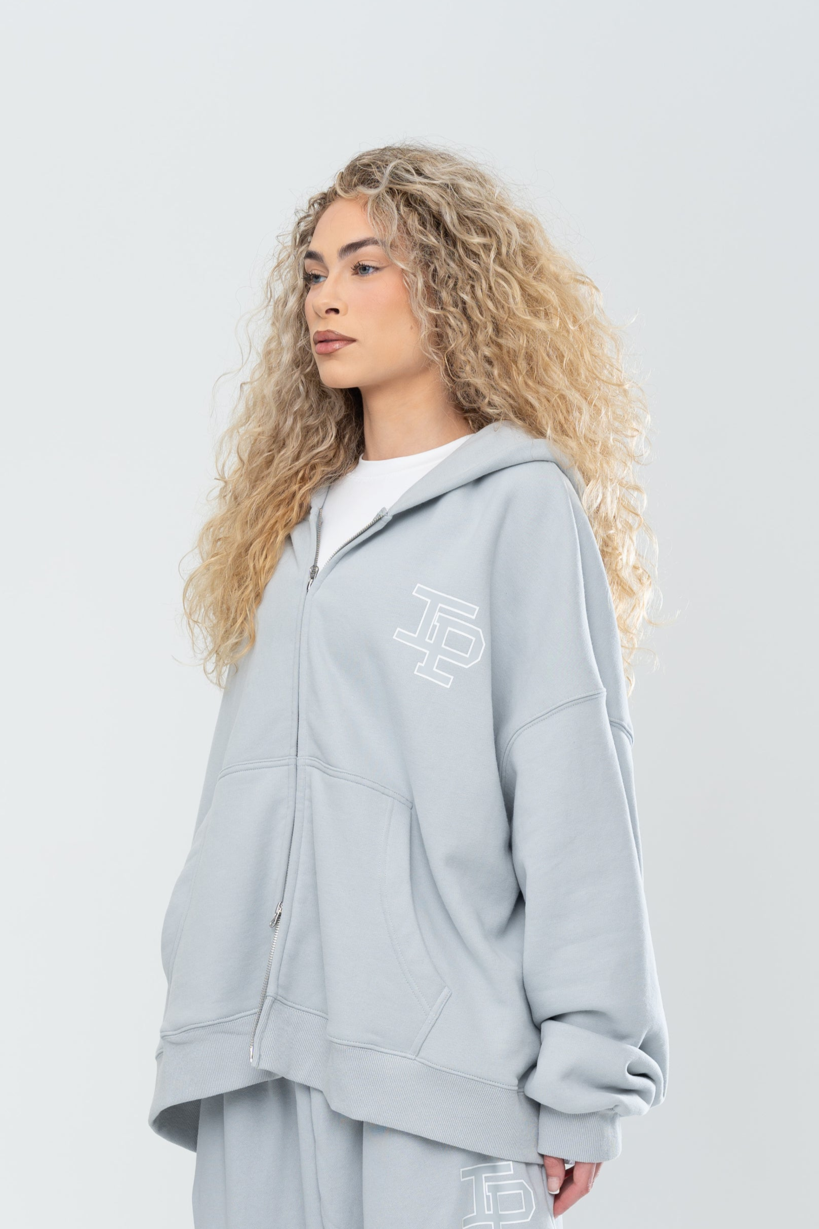CLASSIC DOUBLE ZIP HOODIE - GREY - Image 12