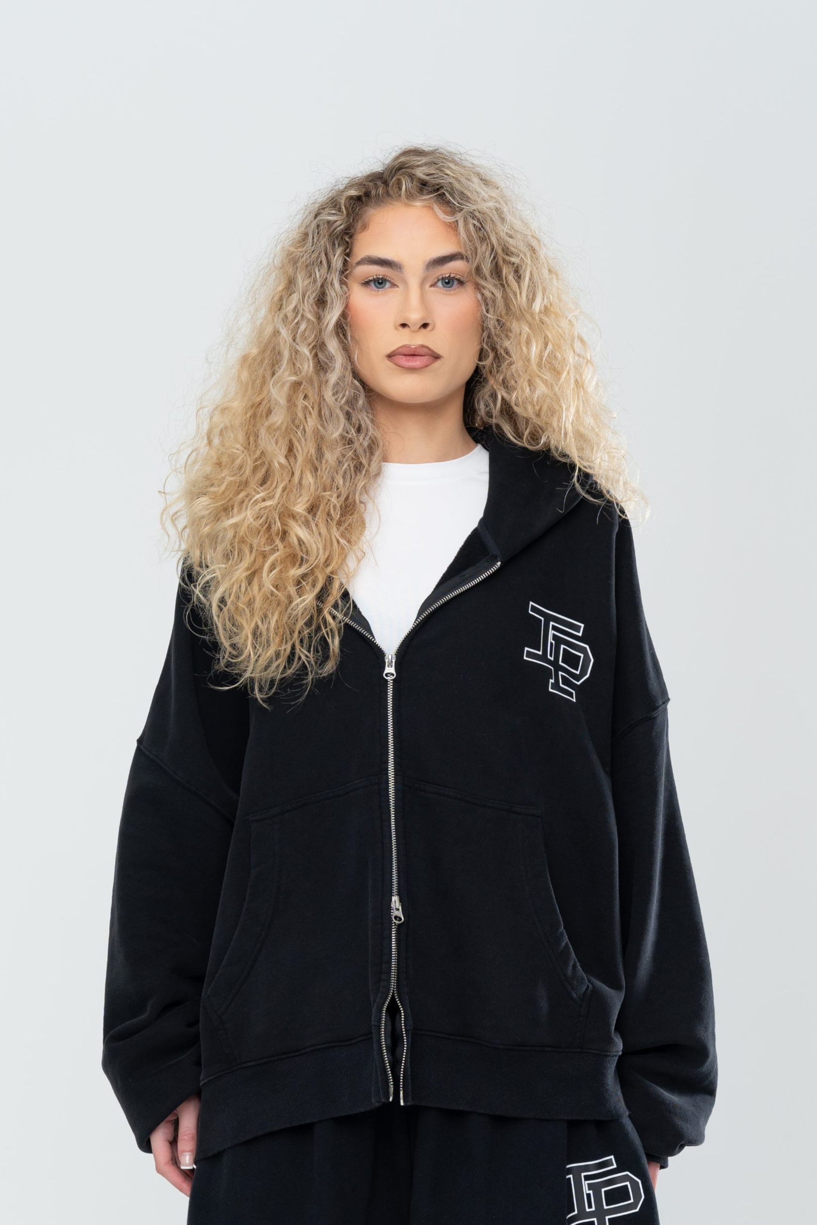 CLASSIC DOUBLE ZIP HOODIE - BLACK - Image 10