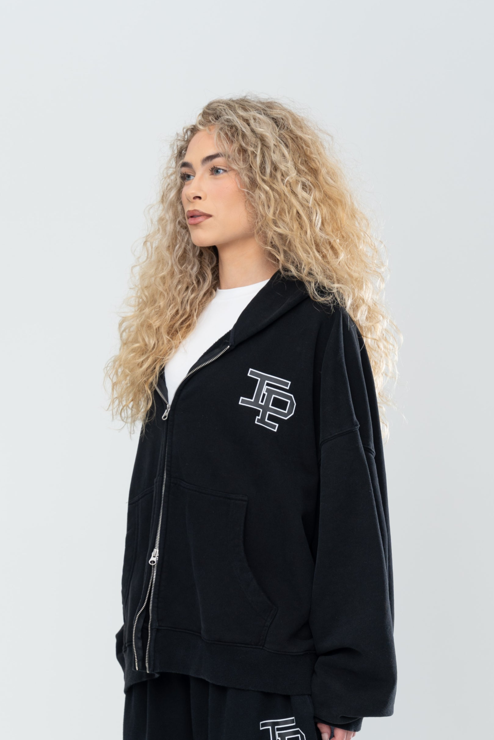 CLASSIC DOUBLE ZIP HOODIE - BLACK - Image 13