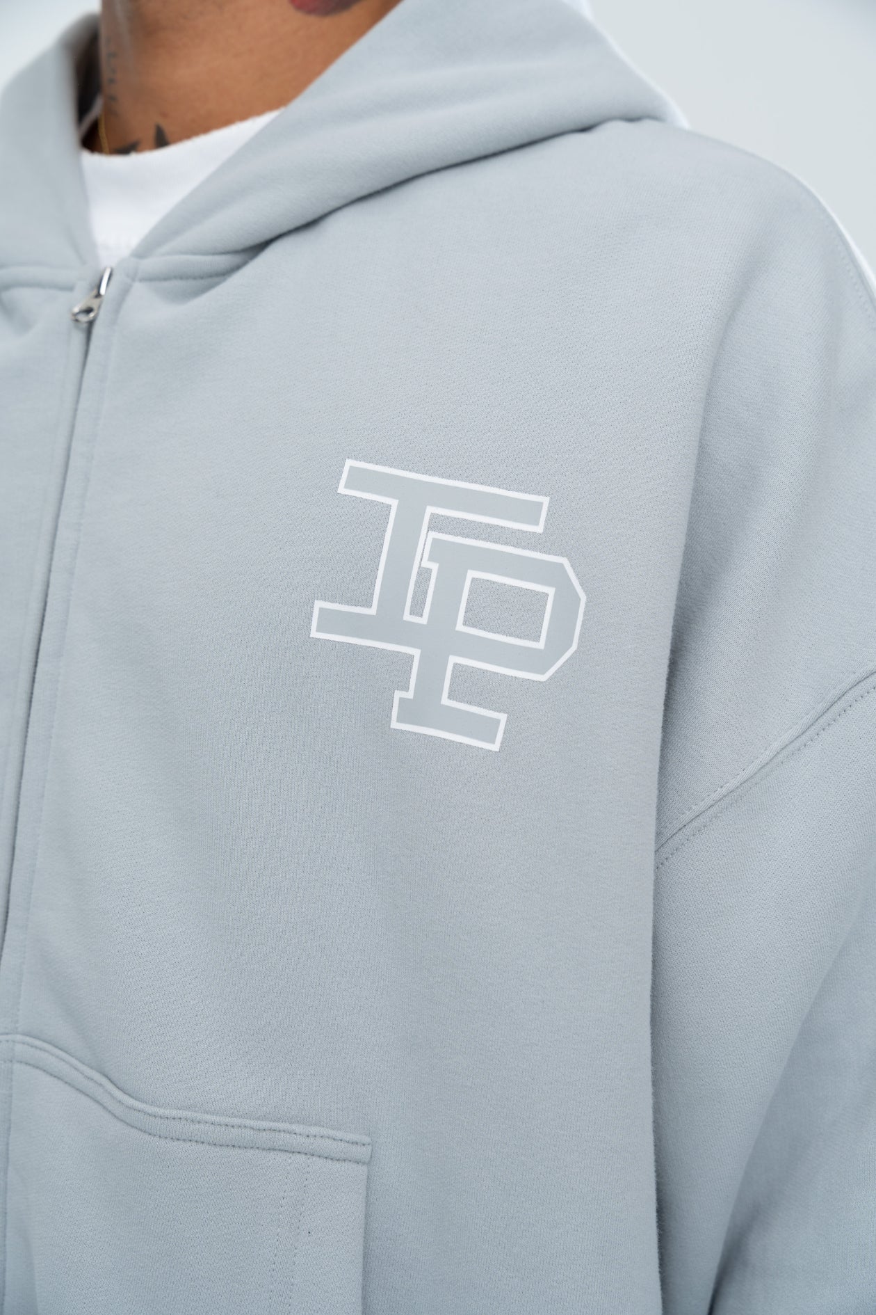 CLASSIC DOUBLE ZIP HOODIE - GREY - Image 4